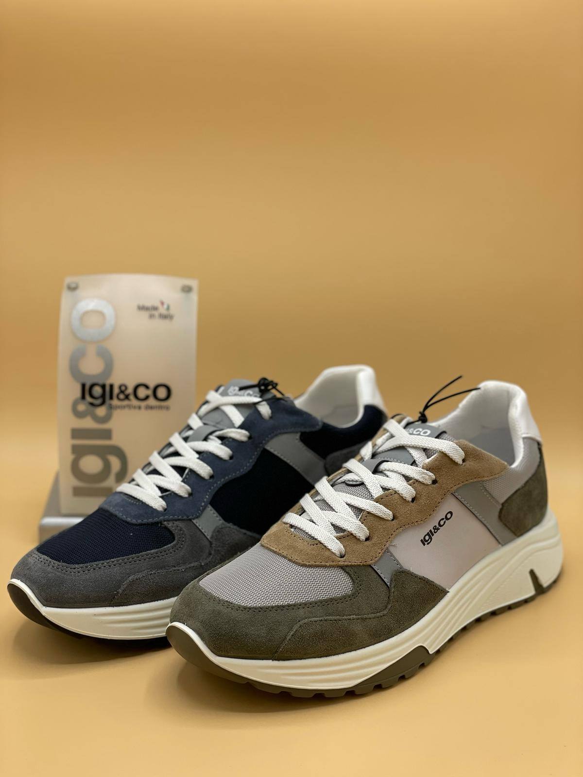 Scarpe uomo in negozio